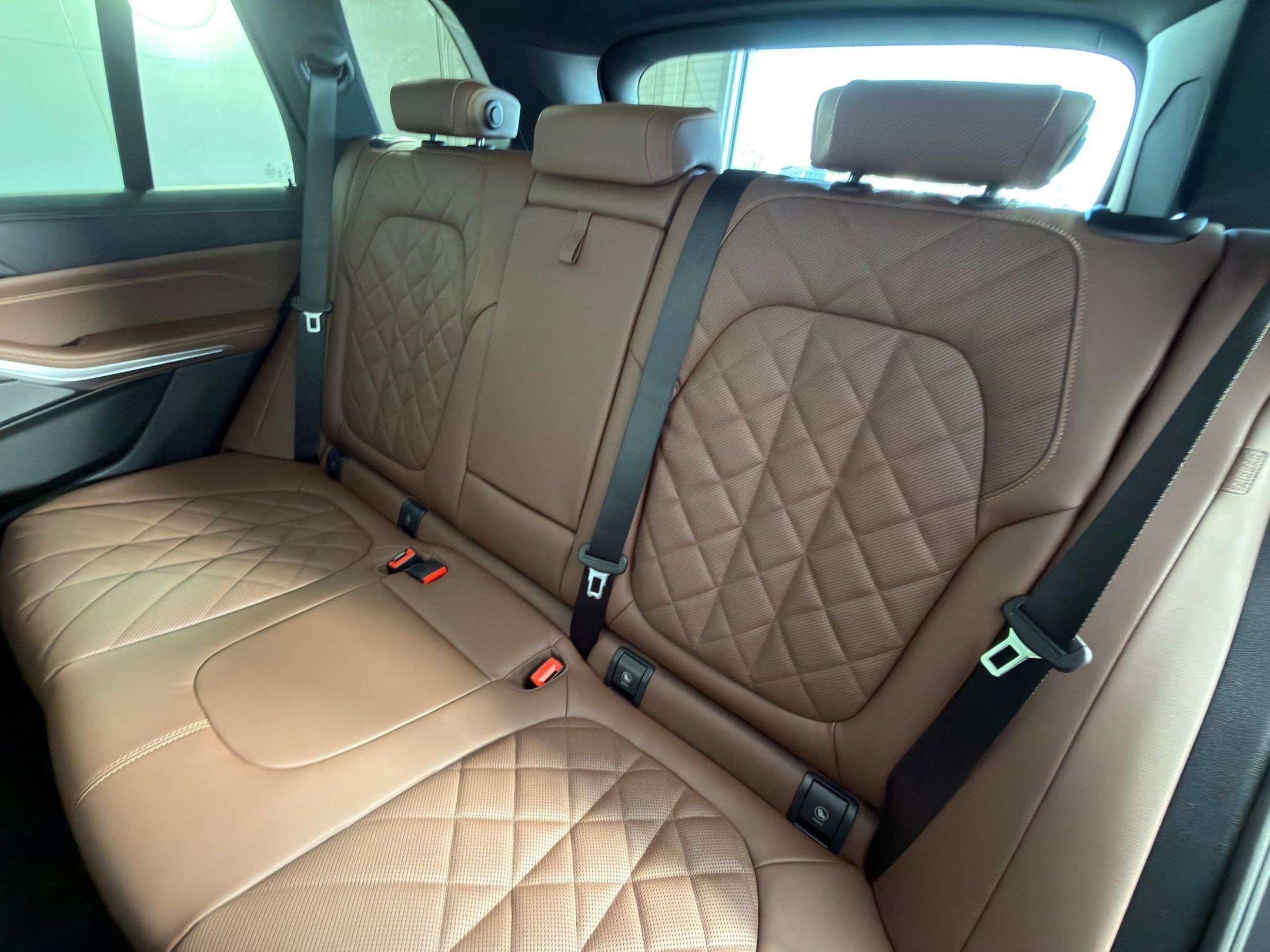 Used 2026 BMW X5 sDrive40i w/ Premium Package RWD image 28