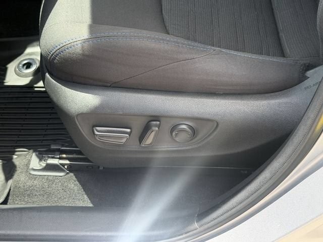 Used 2023 Toyota RAV4 SE AWD/4WD image 20