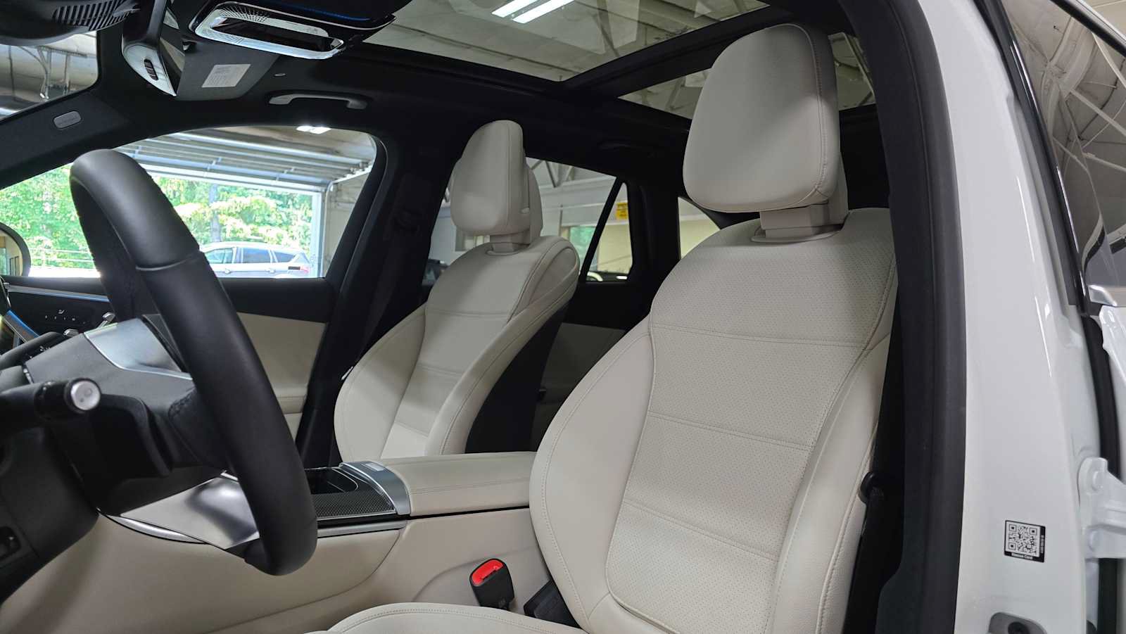 Certified 2026 Mercedes-Benz GLC 300 4MATIC image 21