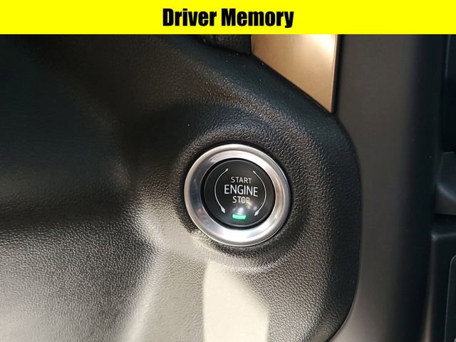 Used 2021 Chevrolet Silverado 1500 High Country image 21