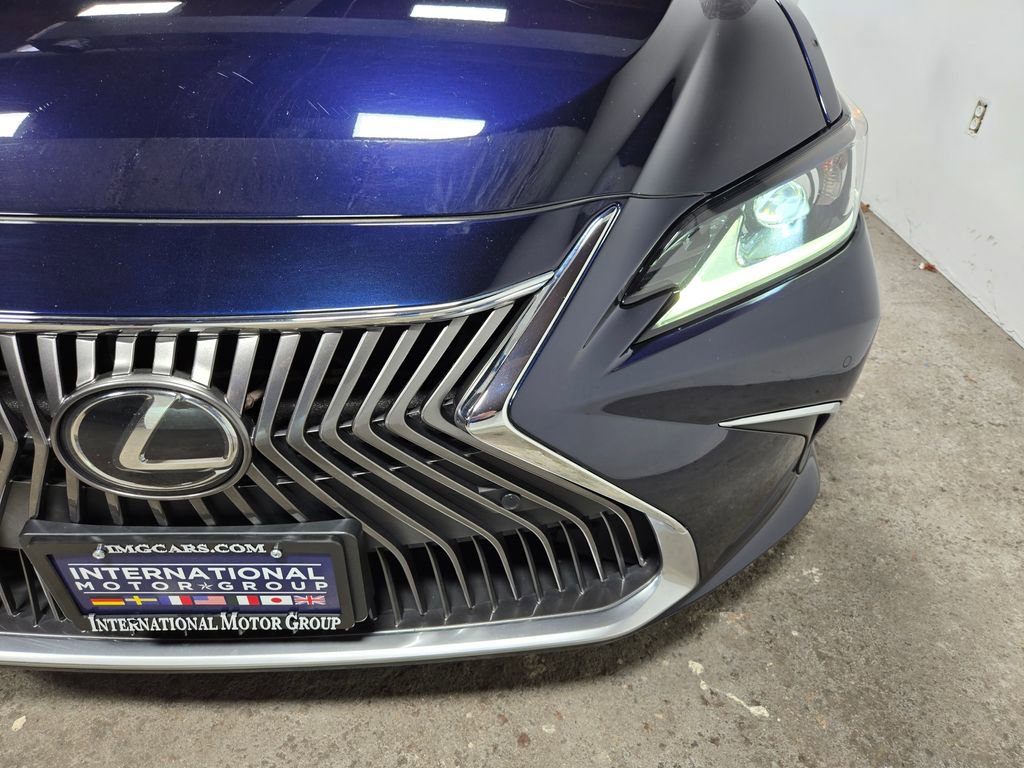 Used 2019 Lexus ES 350 Luxury w/ Accessory Package 2 image 6