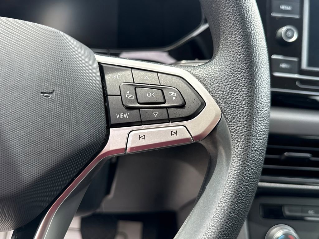 Used 2022 Volkswagen Taos S image 21