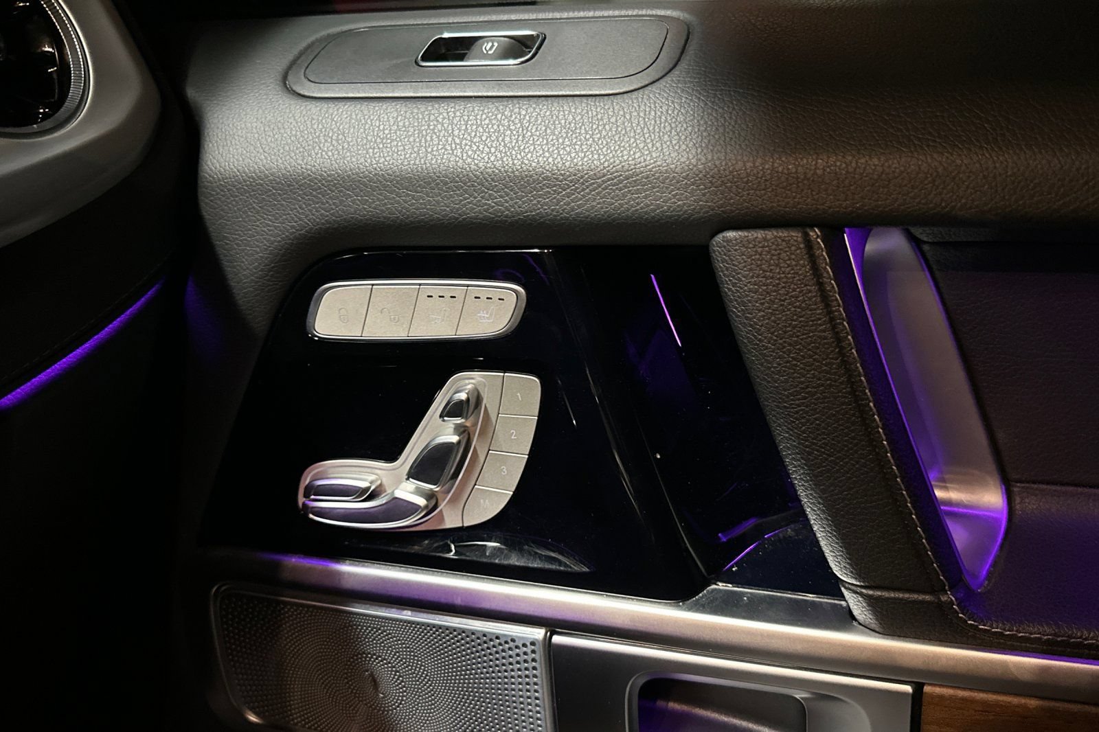 Used 2019 Mercedes-Benz G 550 image 21