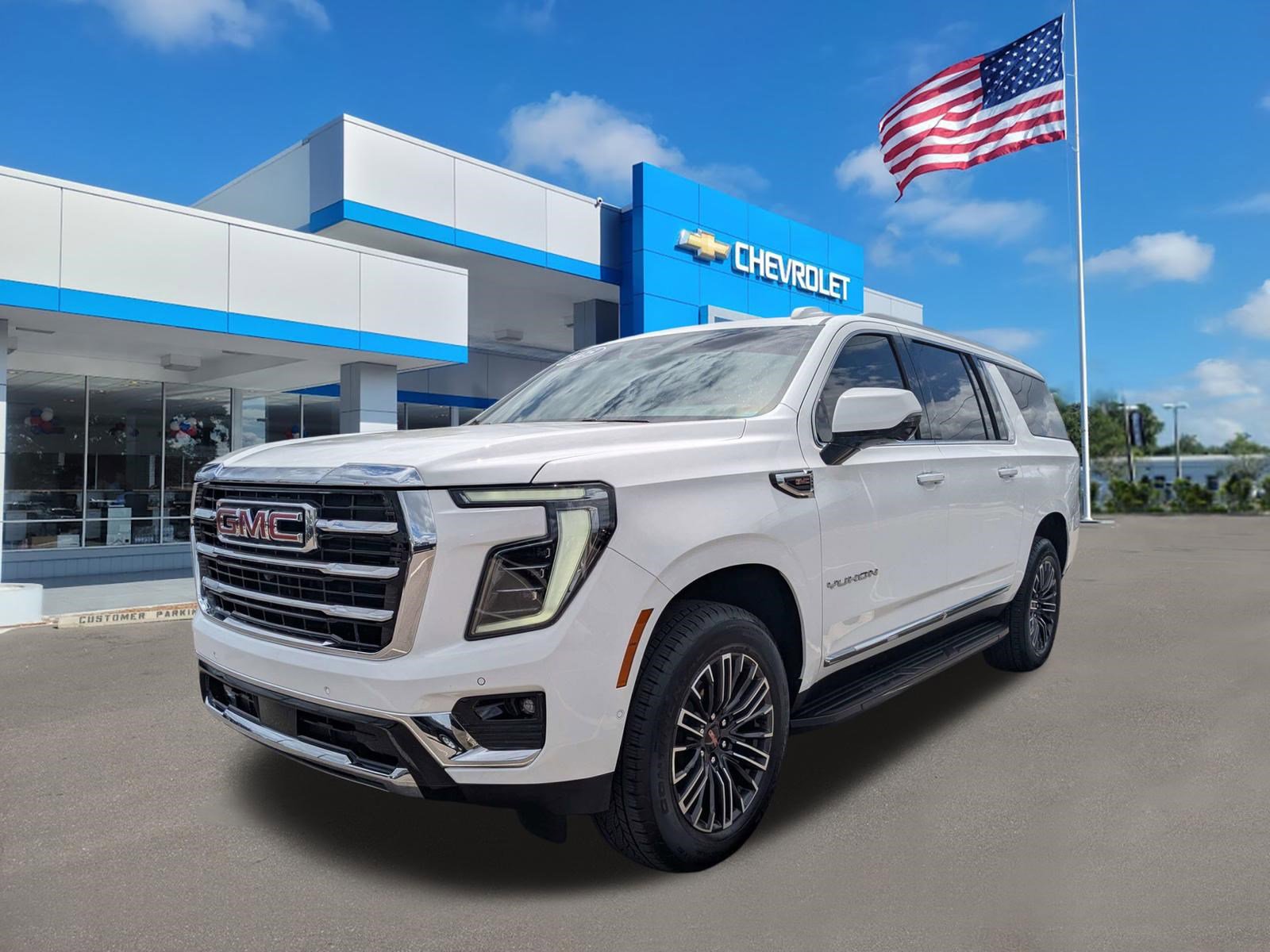 Used 2025 GMC Yukon XL Elevation RWD image 8