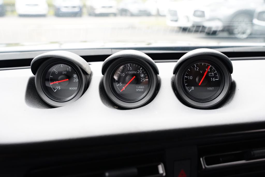 Used 2024 Nissan Z Performance w/ Floor Mat Package RWD image 24