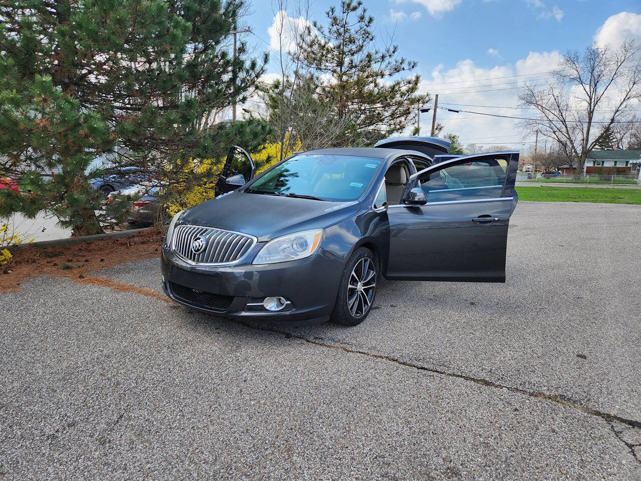 Used 2017 Buick Verano Sport Touring FWD image 35