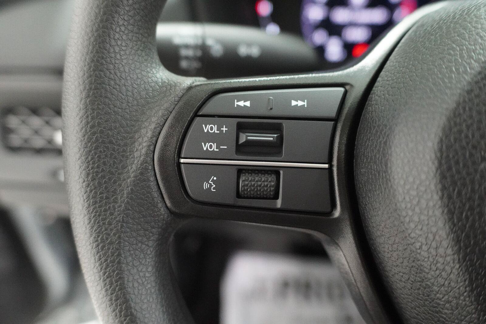Used 2026 Honda Accord SE image 8