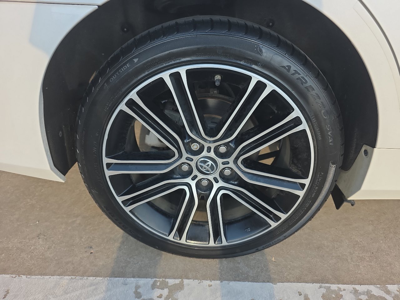 Used 2016 Toyota Camry SE image 31