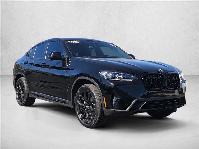 Certified 2025 BMW X4 xDrive30i w/ Convenience Package AWD/4WD video 3