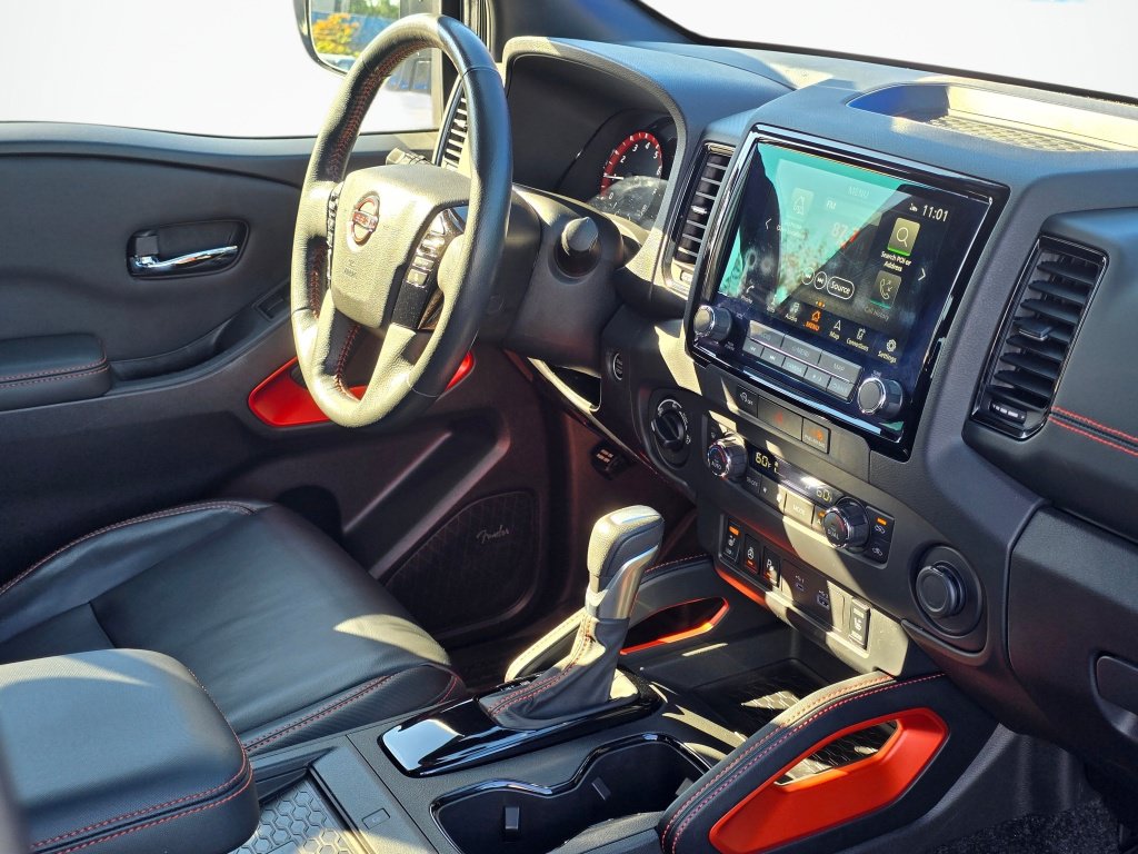 Used 2024 Nissan Frontier PRO-4X w/ Pro Premium Package AWD/4WD image 26