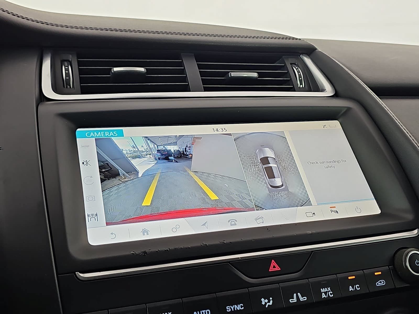 Used 2019 Jaguar E-PACE S AWD/4WD image 24