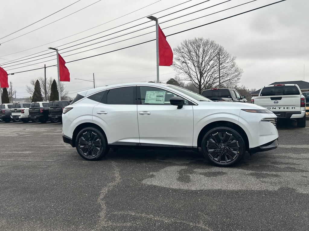 New 2026 Nissan Murano Platinum image 2