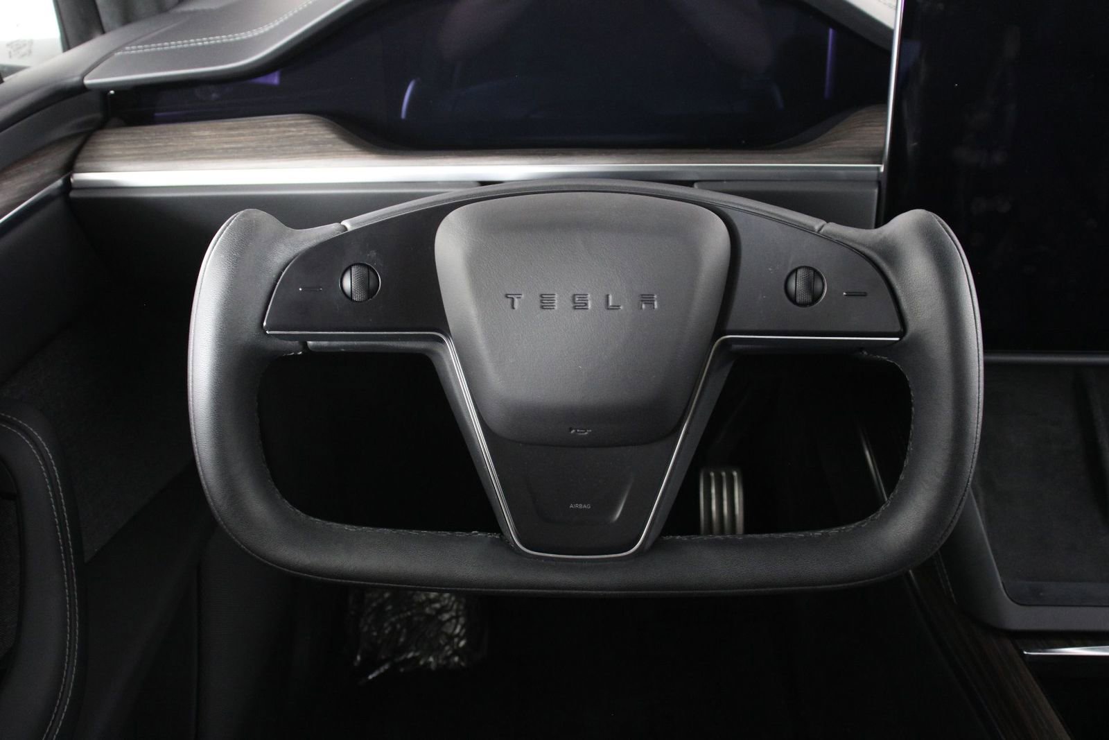 Used 2023 Tesla Model X AWD/4WD image 8