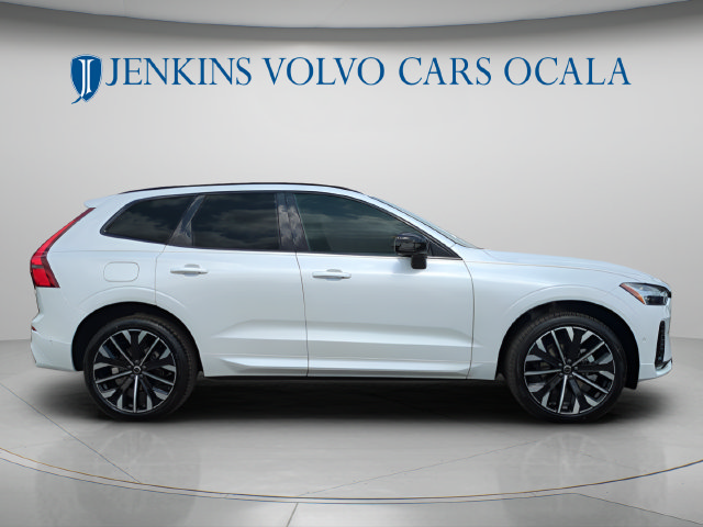 New 2026 Volvo XC60 B5 Ultra w/ Protection Package Premier AWD/4WD image 2