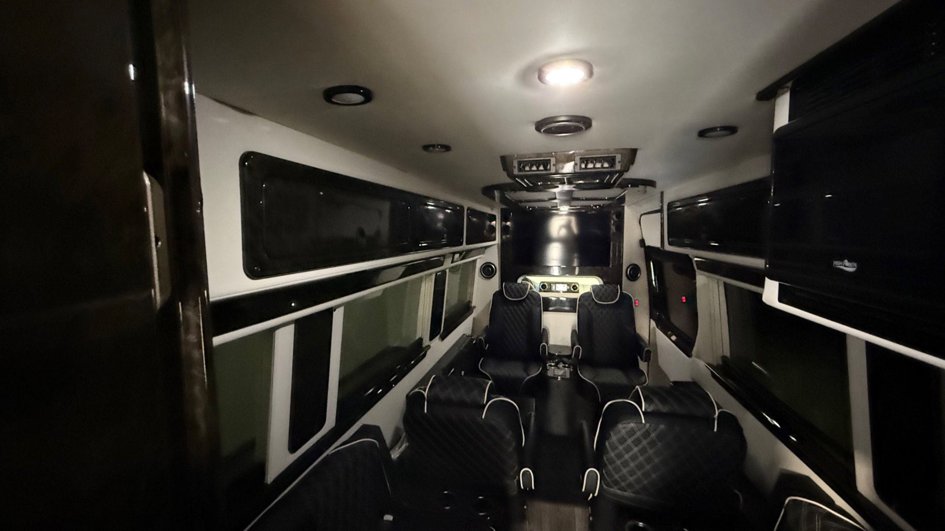 Used 2022 Mercedes-Benz Sprinter 3500 image 35