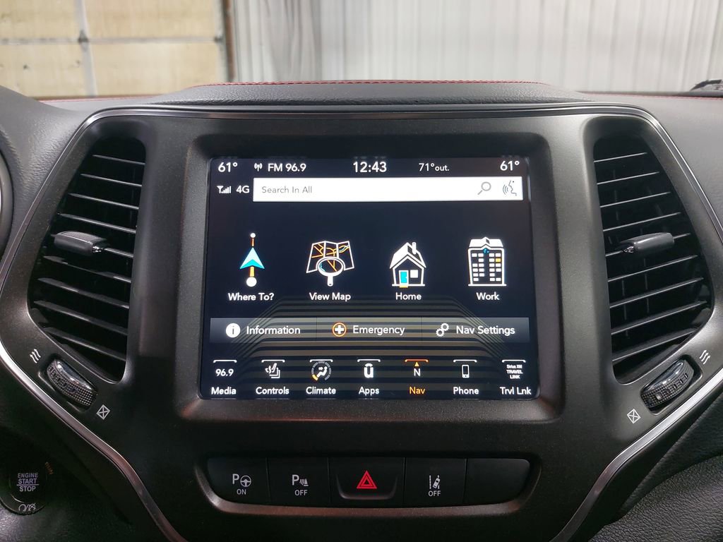 Used 2023 Jeep Cherokee Trailhawk w/ Trailer Tow Group AWD/4WD image 23