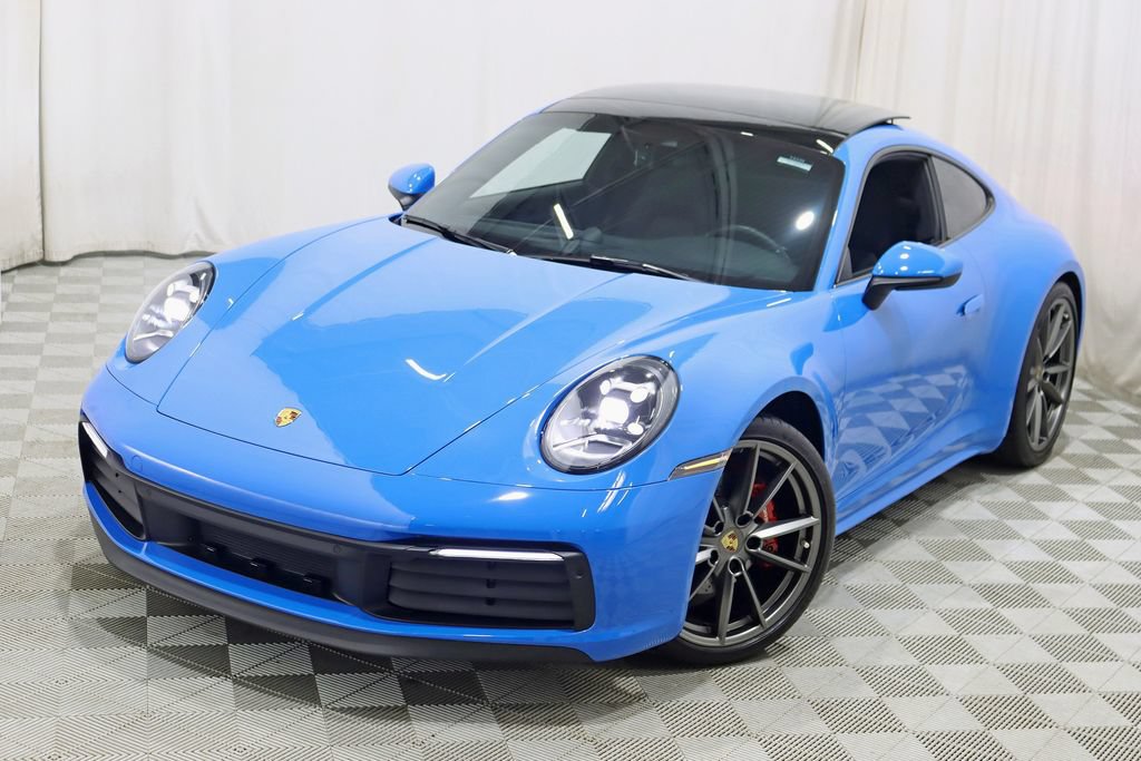 Used 2022 Porsche 911 Carrera RWD image 5
