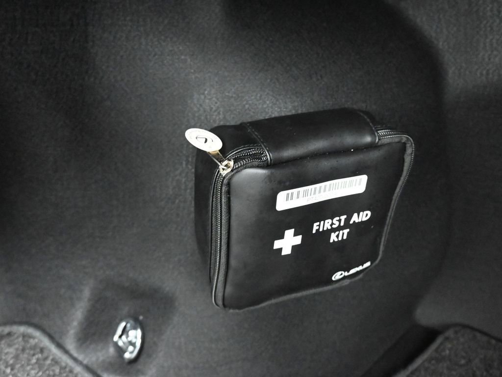 Used 2019 Lexus ES 350 w/ Premium Package image 46