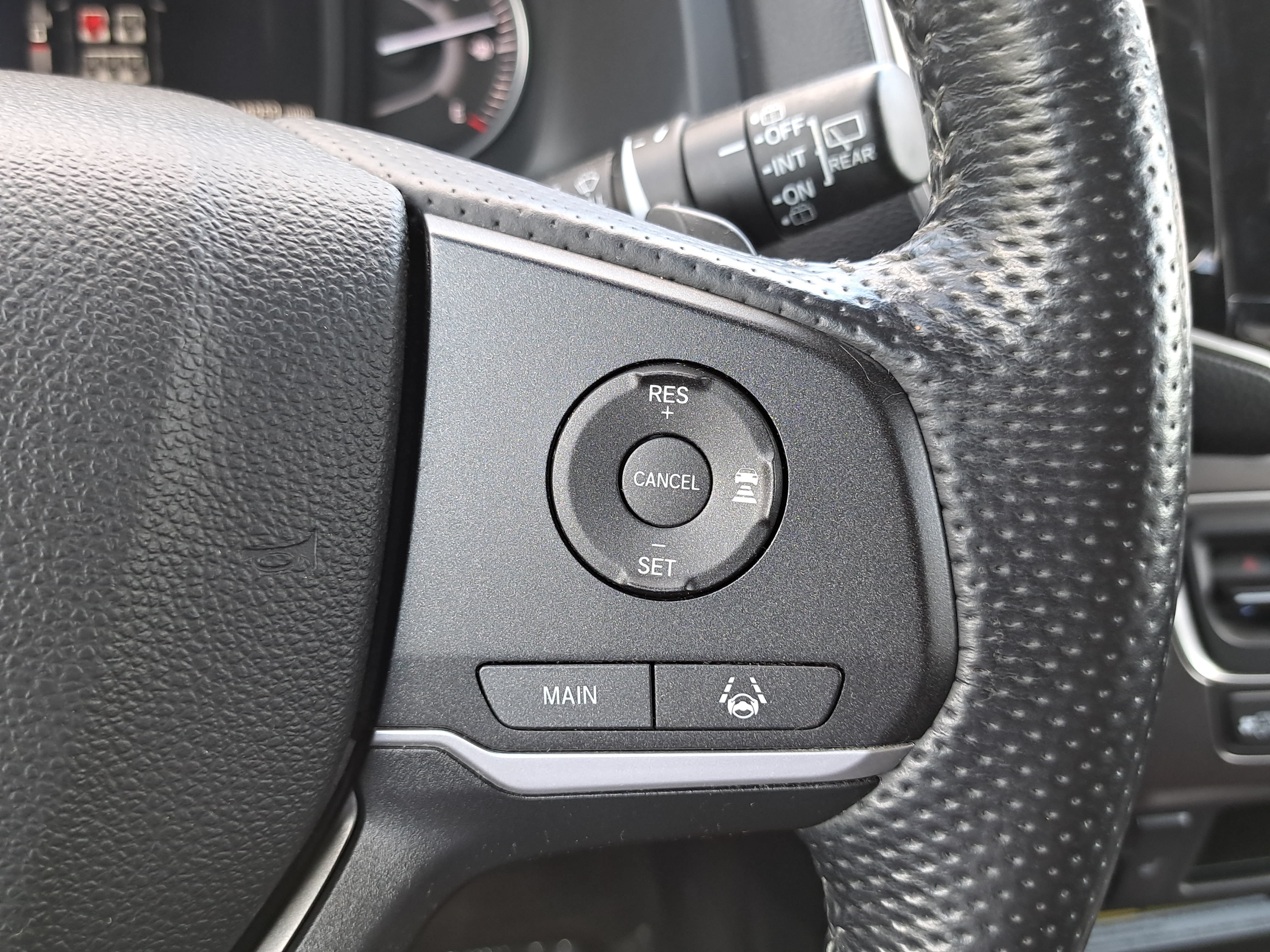 Used 2023 Honda Passport EX-L image 18