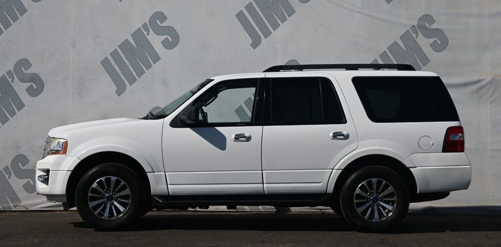 Used 2017 Ford Expedition XLT image 6