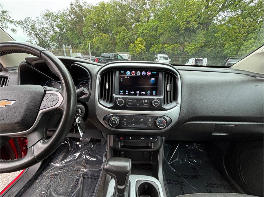 Used 2018 Chevrolet Colorado LT RWD image 11