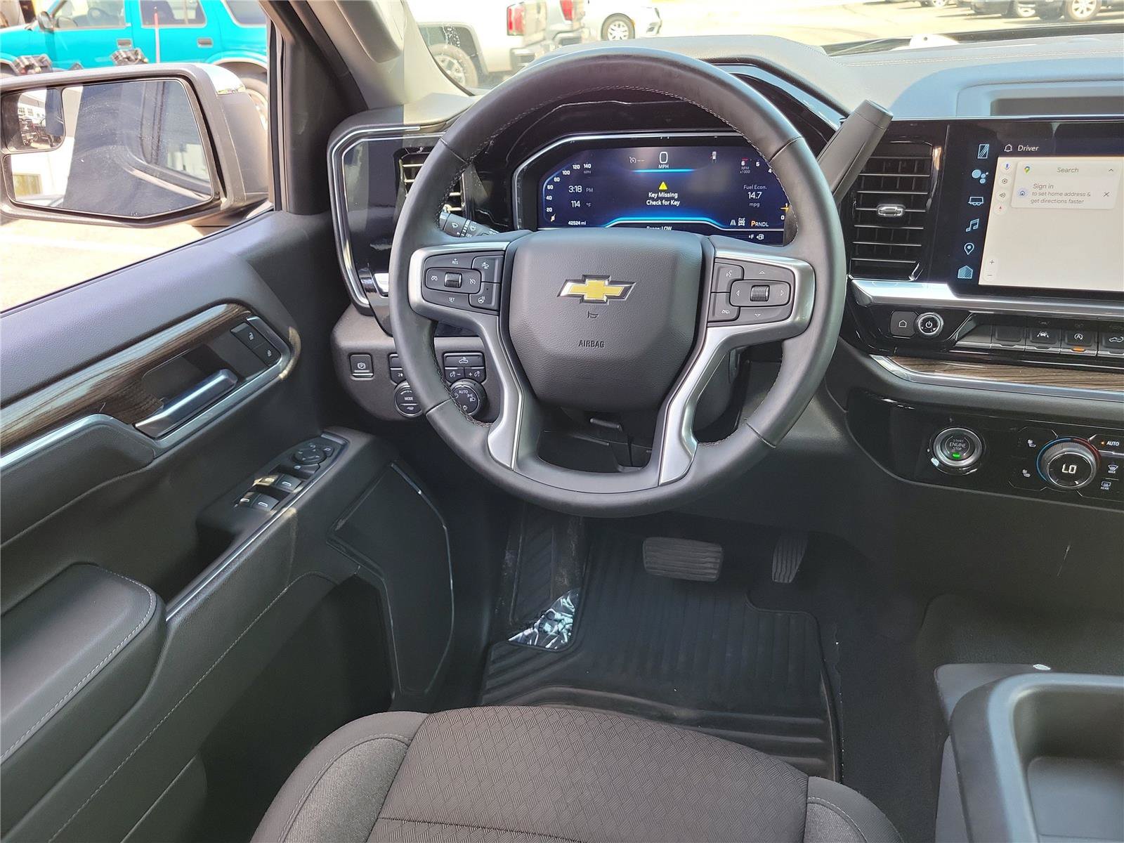 Used 2023 Chevrolet Silverado 1500 LT AWD/4WD image 12