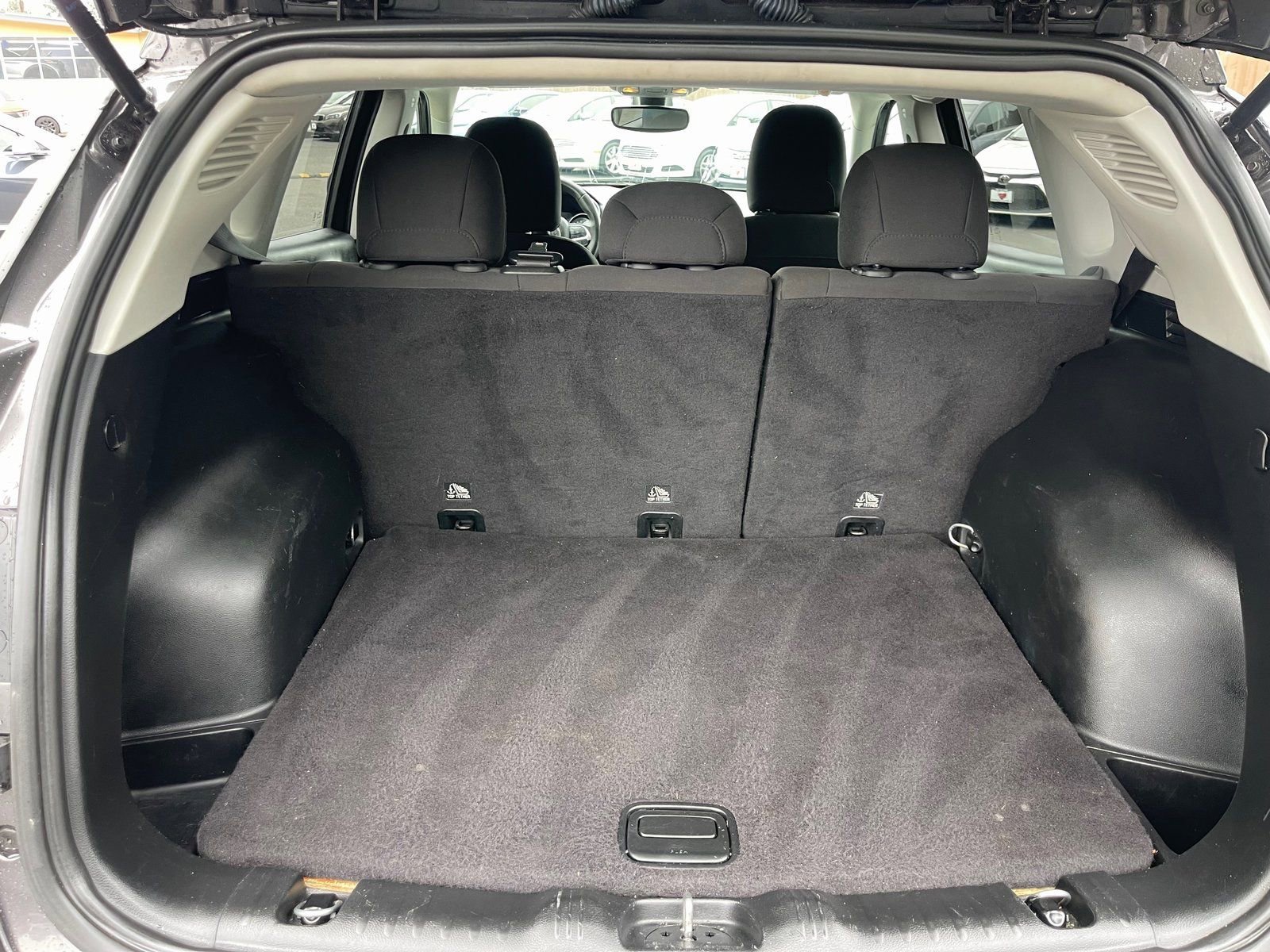Used 2019 Jeep Compass Sport FWD image 16