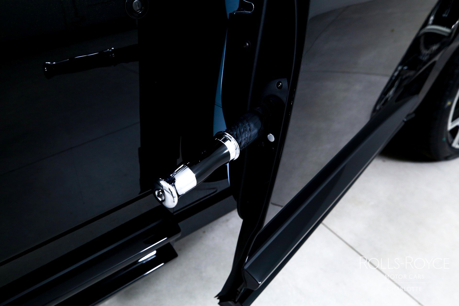 New 2027 Rolls-Royce Cullinan Black Badge AWD/4WD image 23