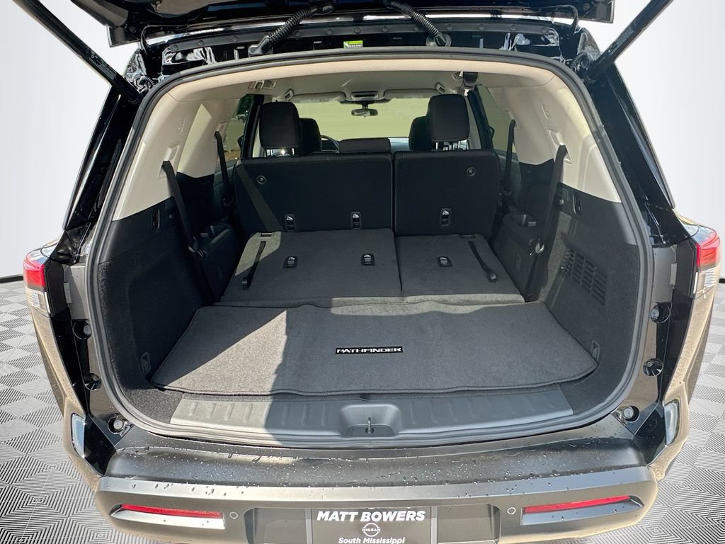 New 2026 Nissan Pathfinder SV FWD image 32