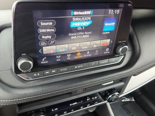 Certified 2023 Nissan Rogue SV image 17