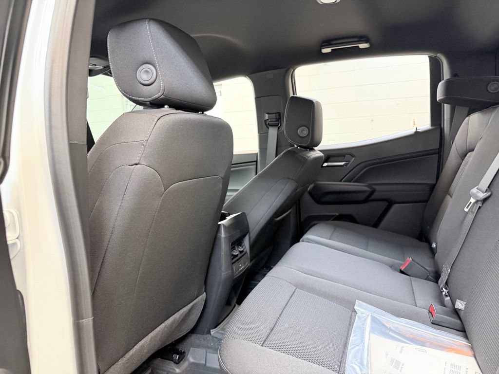 New 2026 GMC Canyon Elevation w/ Technology Package AWD/4WD image 21