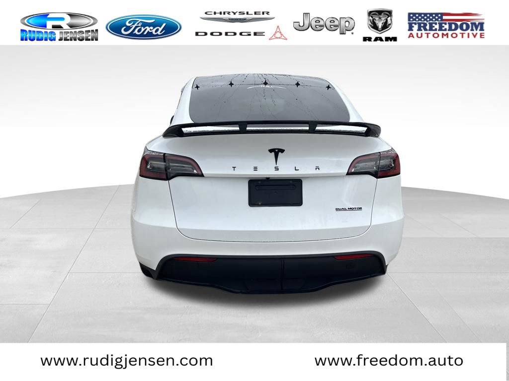 Used 2023 Tesla Model Y Long Range image 7