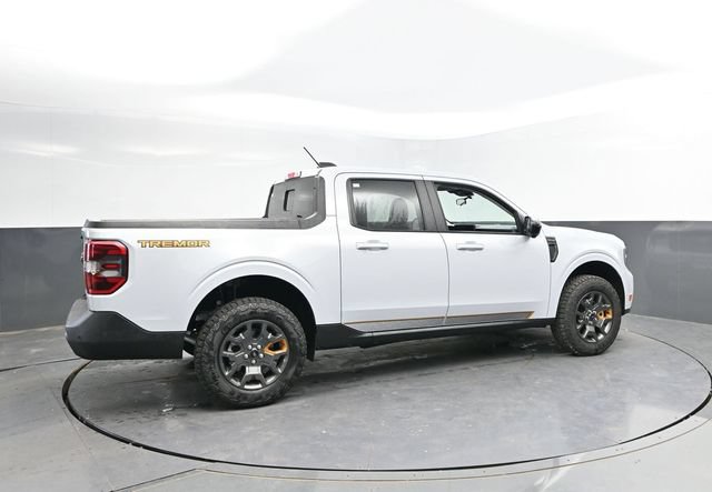 Used 2025 Ford Maverick Tremor AWD/4WD image 2