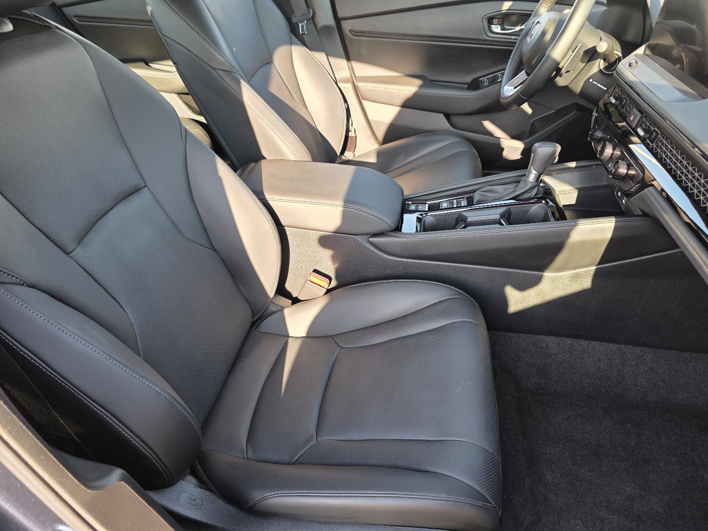Used 2024 Honda Accord Touring image 23