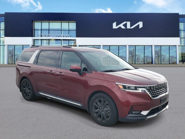 Certified 2024 Kia Carnival SX Prestige FWD image 2