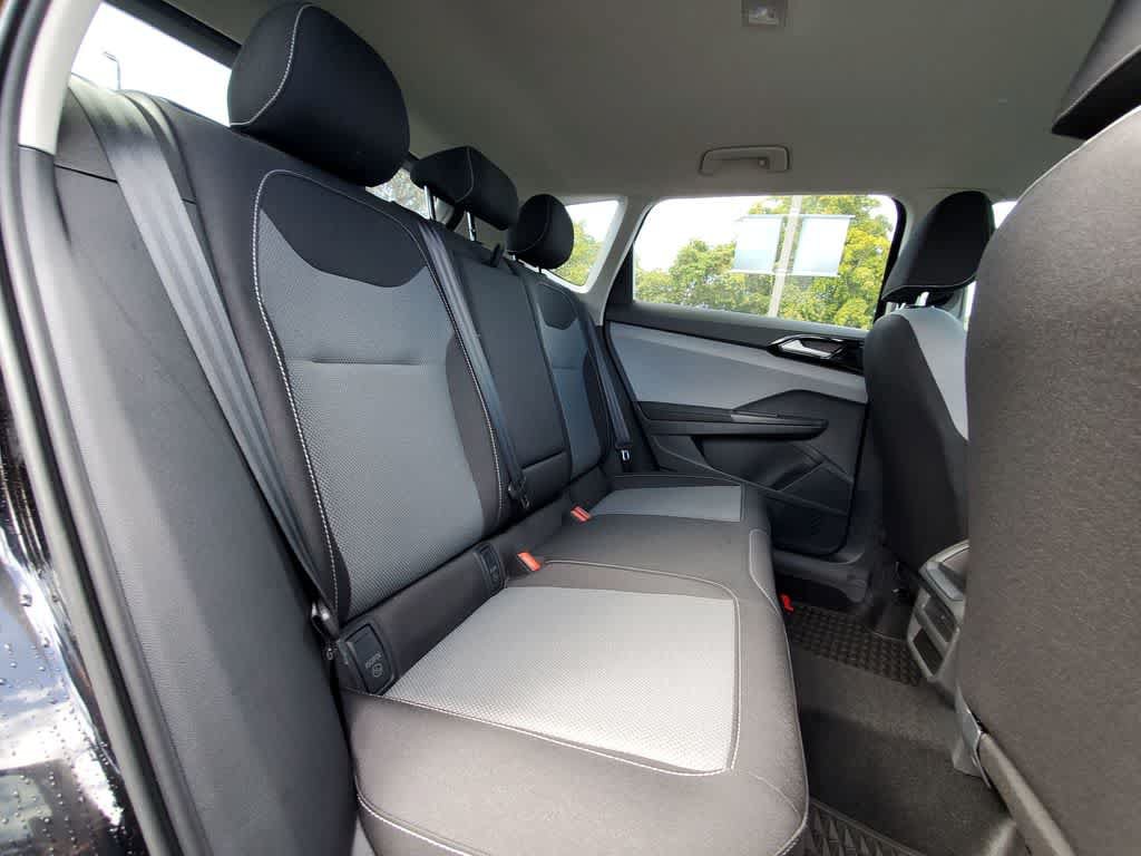 Certified 2024 Volkswagen Taos S FWD image 30