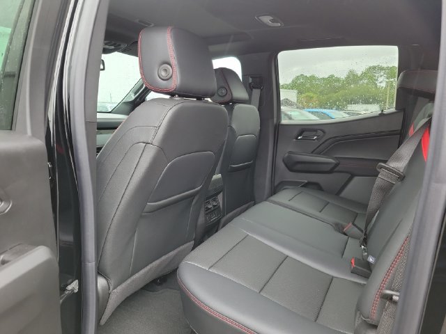 New 2026 Chevrolet Colorado Z71 w/ Technology Package AWD/4WD image 11