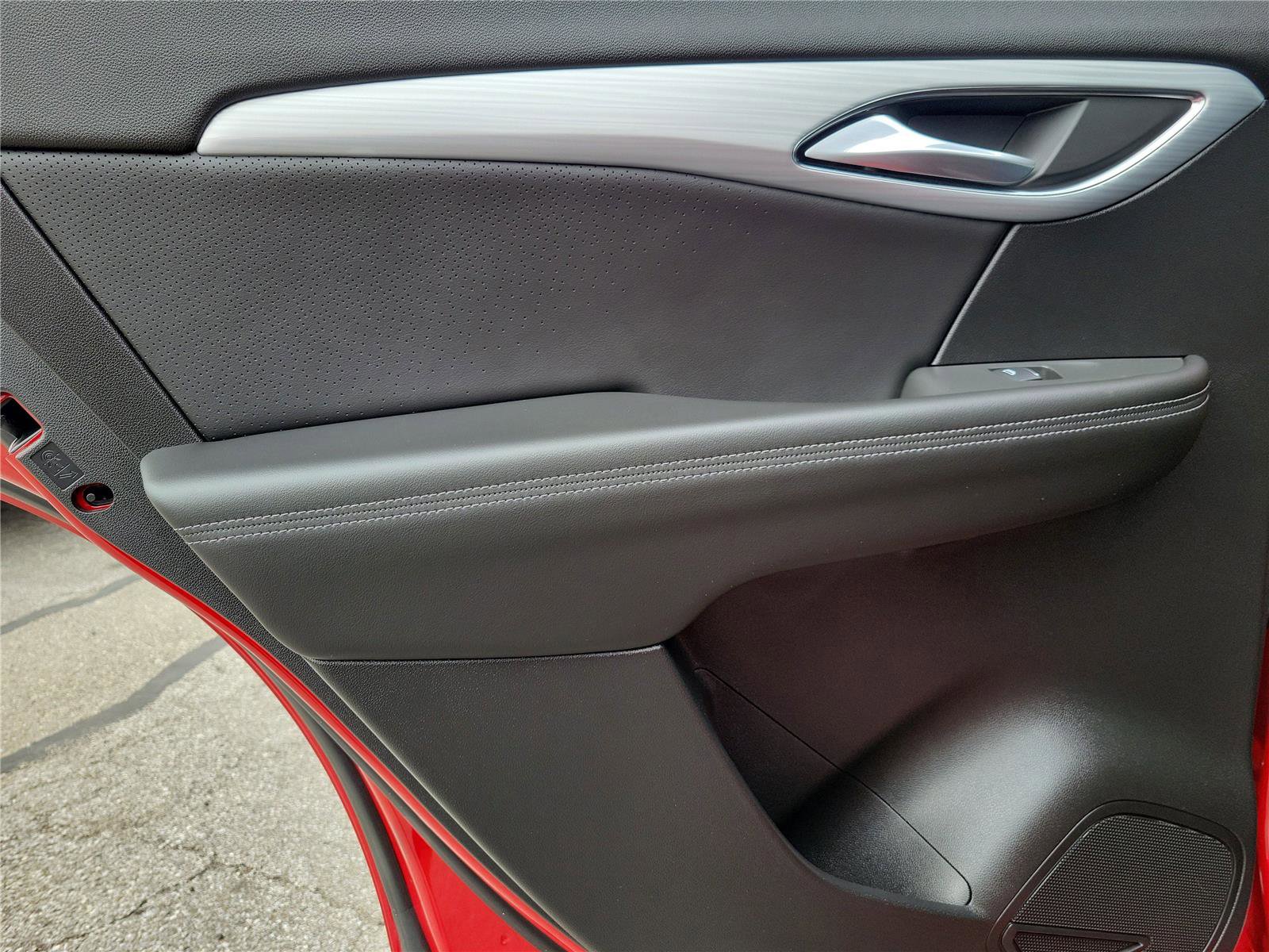 New 2026 Buick Envision Avenir image 14