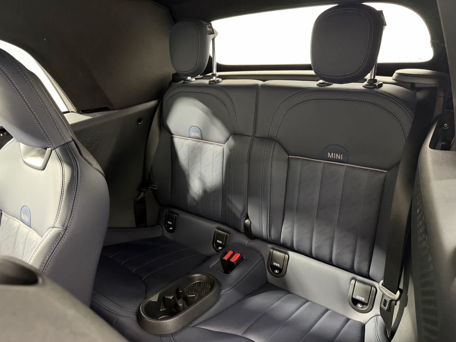 Used 2026 MINI Cooper S FWD image 11