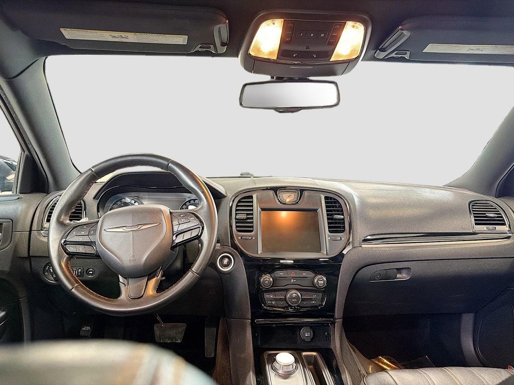 Used 2016 Chrysler 300 S image 23