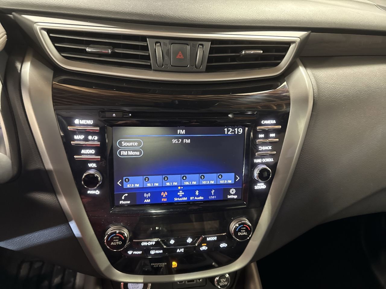 Used 2023 Nissan Murano Platinum w/ Cargo Package image 24