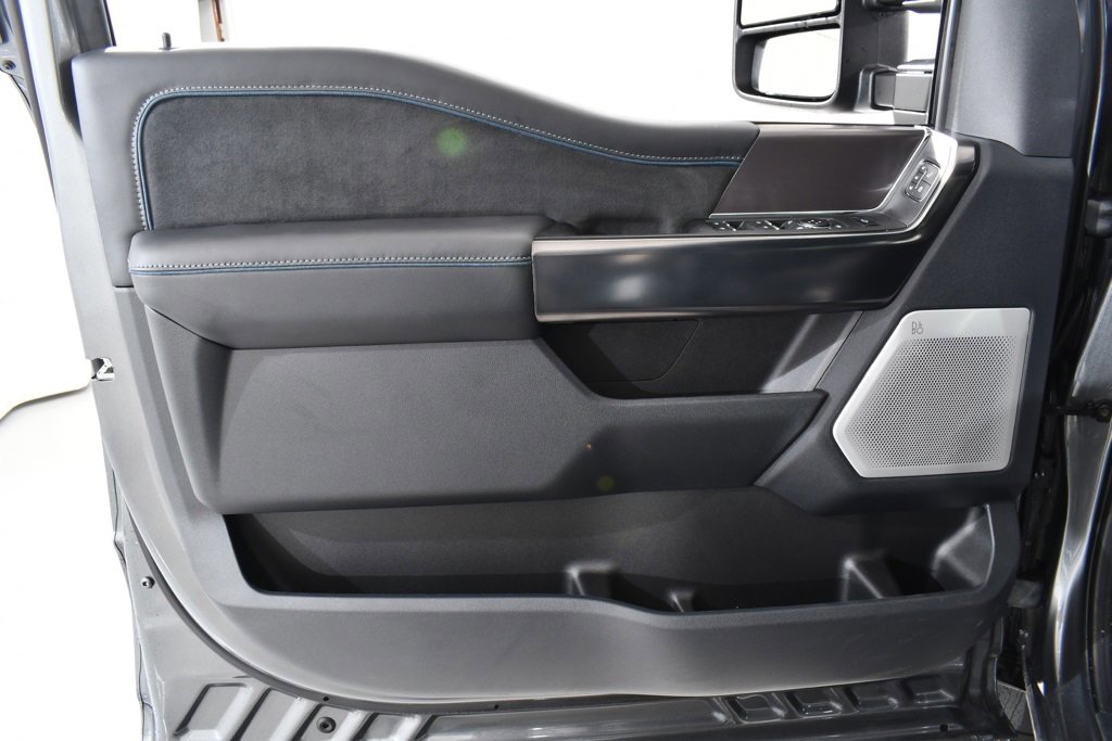 New 2026 Ford F350 Platinum w/ Tremor Off-Road Package image 25