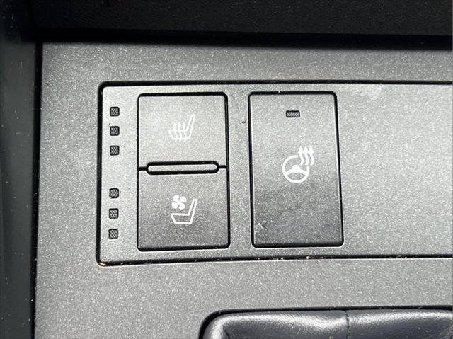Certified 2021 Lexus IS 350 F Sport w/ Navigation Package RWD image 30