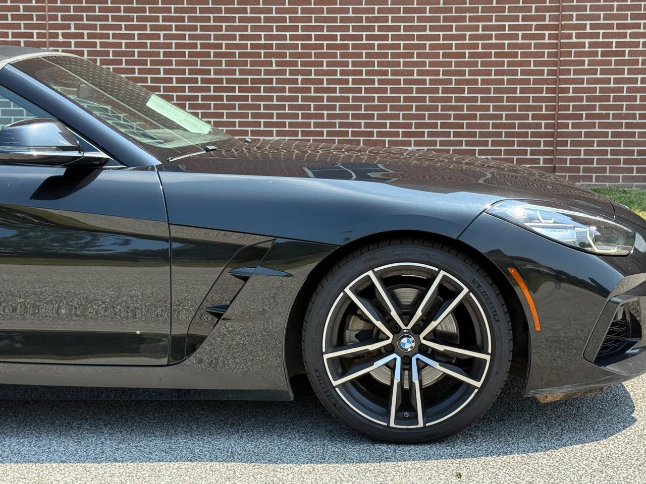 Used 2019 BMW Z4 sDrive30i w/ M Sport Package RWD image 17