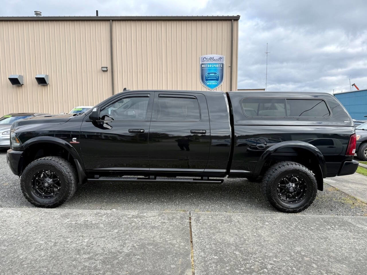 Used 2015 RAM 3500 Laramie w/ Black Appearance Group AWD/4WD image 2