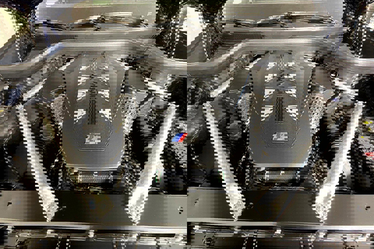 New 2026 BMW X7 M60i image 15