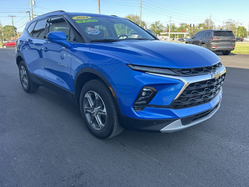 Used 2024 Chevrolet Blazer LT w/ Convenience Package FWD image 7