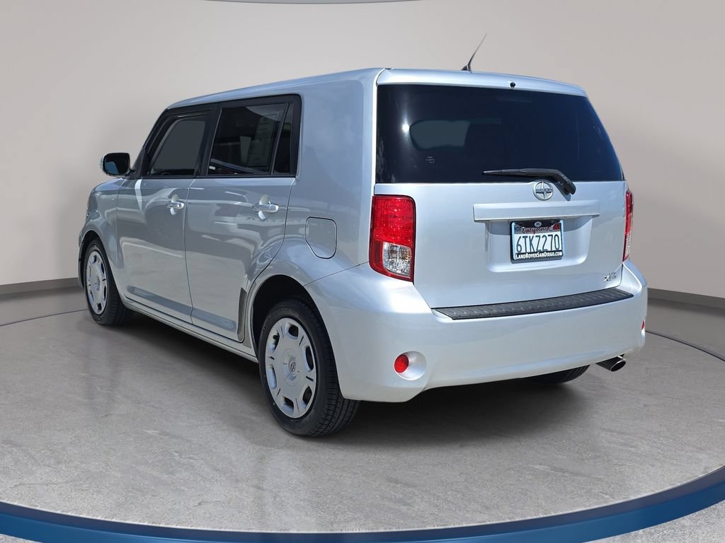 Used 2012 Scion xB FWD image 8