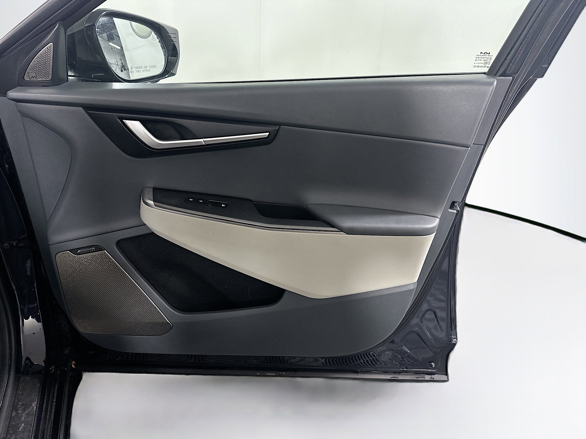 Used 2024 Kia EV6 Wind w/ Wind Technology Package image 32