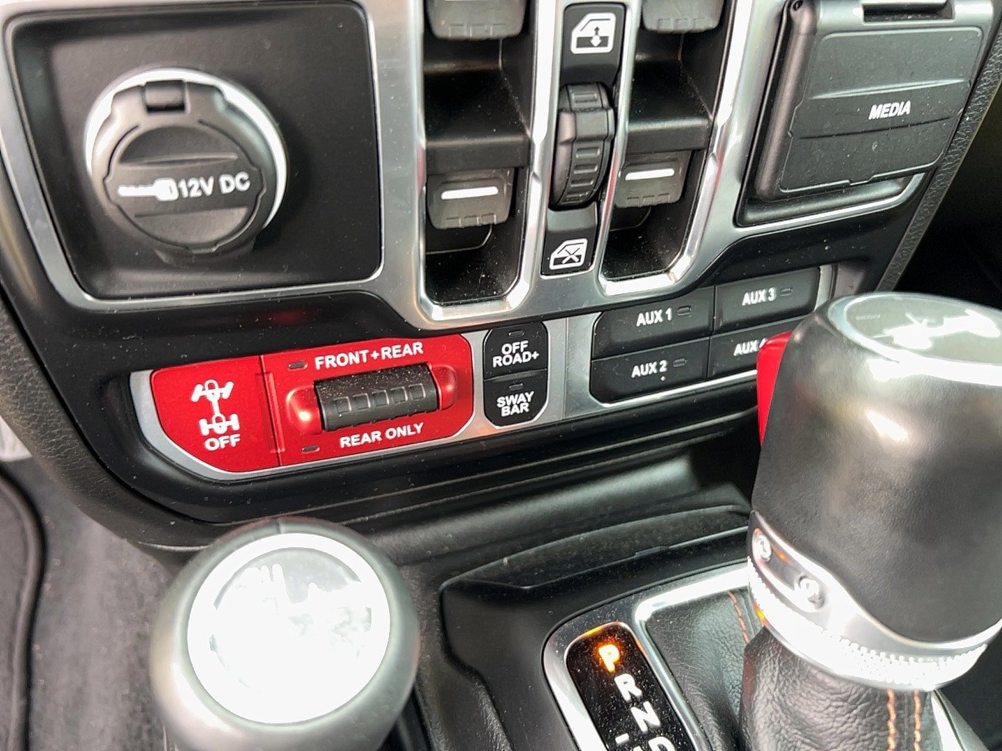 Used 2023 Jeep Wrangler Unlimited Rubicon 392 w/ Xtreme Recon 35" Tire Package AWD/4WD image 23
